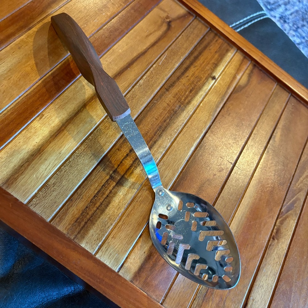 Vtg Cutco Stainless Large Slotted Spoon No 13 Brown Handle USA